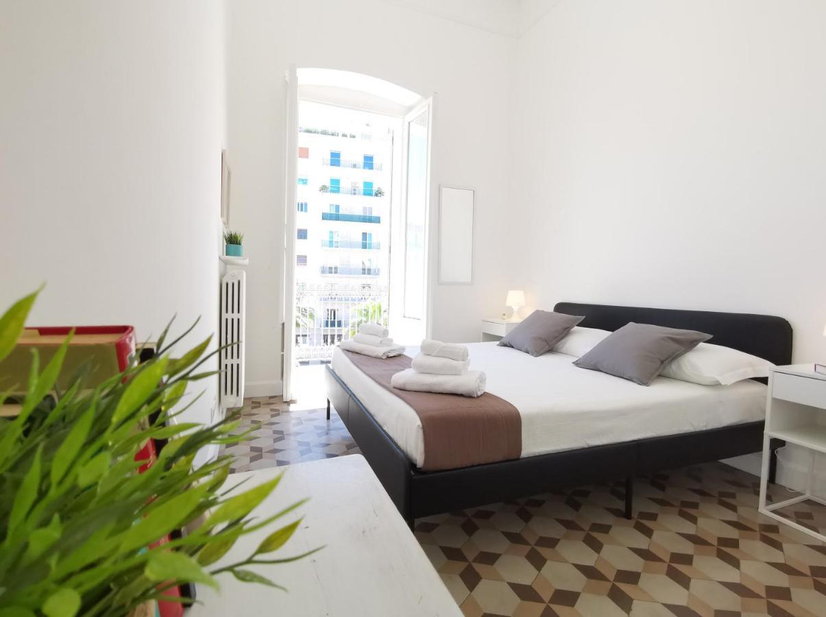 Vittorio Emanuele 71 Appartement Bari Buitenkant foto